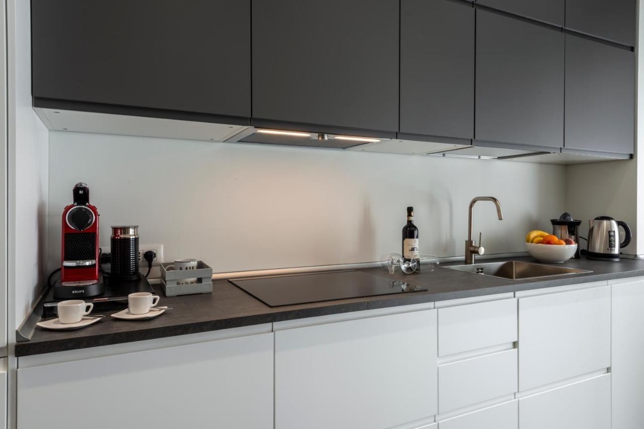 ميلان Bnbutler Arena 35 - Navigli Apartment المظهر الخارجي الصورة